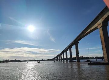suriname/lelydorp/attraction/jules-wijdenbosch-bridge