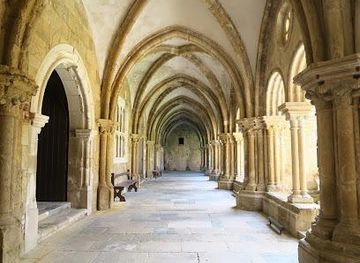 portugal/coimbra/attraction/old-cathedral-of-saint-mary-of-coimbra