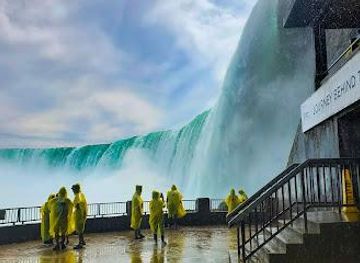 canada/niagara-falls/attraction/journey-behind-the-falls
