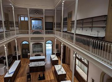 portugal/cascais/attraction/national-museum-of-science-natural-history