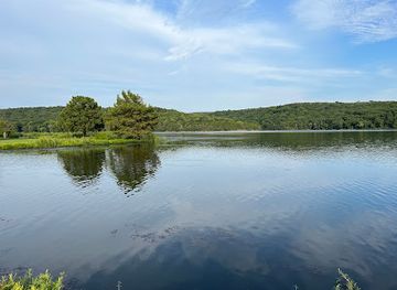oklahoma/cherokee-landing-state-park/attraction/greenleaf-state-park