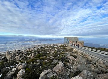 australia/mount-wellington/attraction/kunanyi-mt-wellington-explorer-bus