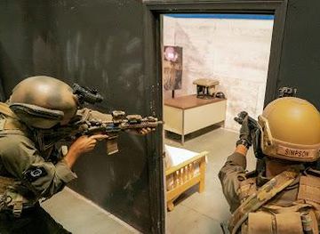 arizona/tempe/attraction/arizona-tactical-adventures-hollywood-combat-adventures