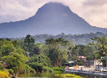 sao-tome-and-principe/praia-banana/attraction/pico-papagaio