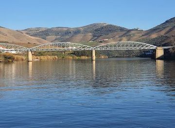 portugal/lamego/attraction/cais-do-pinhao