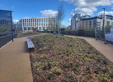 united-kingdom/leeds/attraction/monk-bridge-viaduct-garden