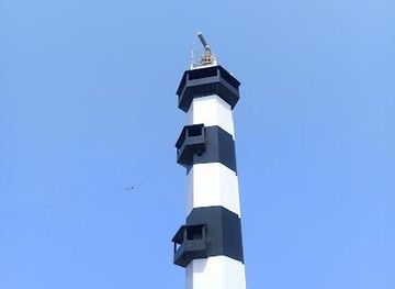 india/puducherry/attraction/lighthouse-beach