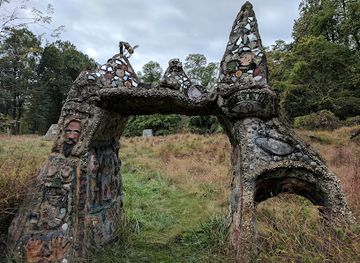 pennsylvania/lehigh-valley/attraction/lehigh-millennium-folk-arch-and-art-enclave