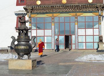 mongolia/ulaanbaatar/sukhbaatar-district/attraction/gandantegchenling