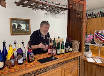 wisconsin/northern-highland/attraction/spurgeon-vineyards-winery