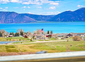 utah/bear-lake/attraction/garden-city-pond