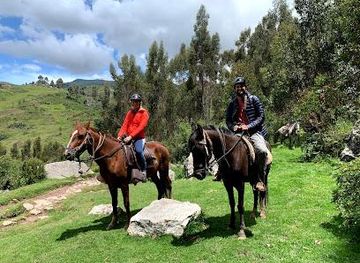 peru/cusco/attraction/horseback-riding-cusco