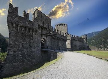 switzerland/locarno/attraction/castello-di-montebello
