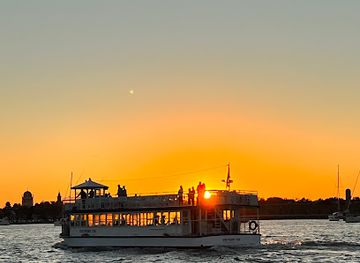 florida/first-coast/attraction/florida-water-tours