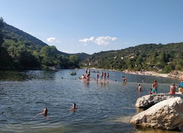 france/ardèche-gorges/attraction/plage-de-sauze