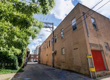 north-dakota/grand-forks/attraction/alley-of-love