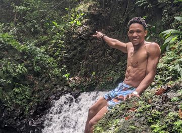 grenada/saint-david/attraction/adelphi-falls