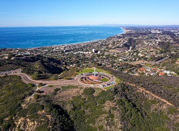 california/la-jolla/attraction/mount-soledad-memorial-park