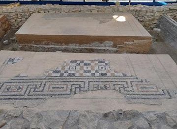 hungary/borzsony-mountains/attraction/hercules-villa