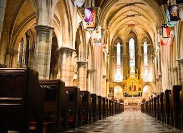 france/paris/attraction/the-american-cathedral-in-paris
