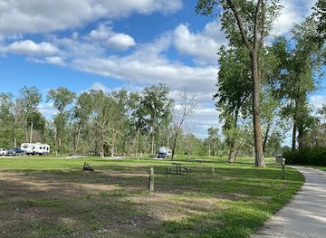 iowa/loess-hills/attraction/wilson-island-state-recreation-area