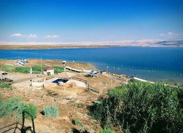 israel/bethlehem/attraction/neve-midbar-beach