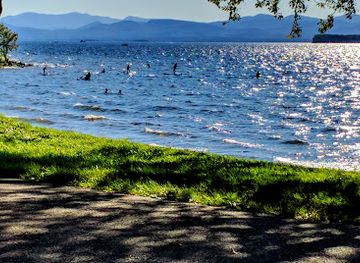vermont/lake-champlain/attraction/burlington-earth-clock