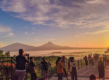 indonesia/borobudur/attraction/punthuk-setumbu-explore
