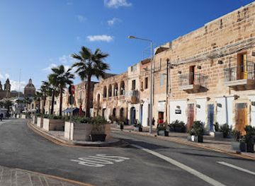 malta/marsaxlokk-fishing-village/attraction/lungomare-marsaxlokk