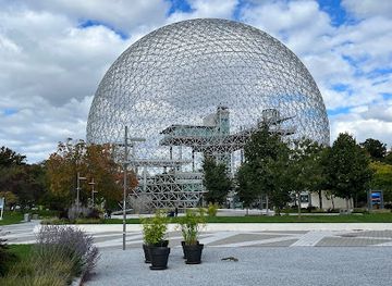 canada/montreal/mile-end/attraction/parc-jean-drapeau