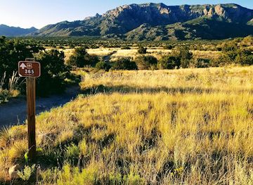 new-mexico/sandia-peak-tramway/attraction/north-foothills-trail-365-n-trailhead