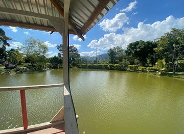 honduras/santa-barbara-region/attraction/la-laguna-verde-centro-turistico