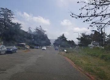 california/berkeley/telegraph-avenue/attraction/cesar-chavez-park