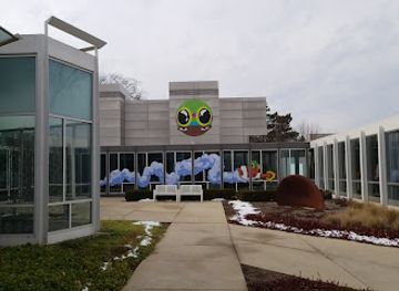 illinois/berwyn/attraction/elmhurst-art-museum