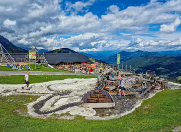 Toni's Almspielplatz