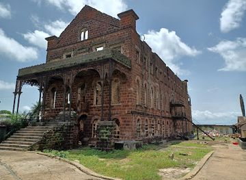sierra-leone/western-area-urban-district/attraction/old-fourah-bay-college