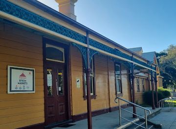 australia/byron-bay/attraction/historical-jetty-engine