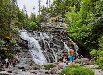 canada/fundy-national-park/attraction/laverty-falls