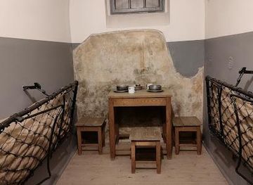 poland/warsaw/attraction/pawiak-prison-museum