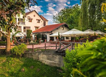 romania/sighisoara/attraction/domeniul-dracula-danes