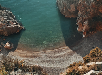 montenegro/bar/attraction/red-rock