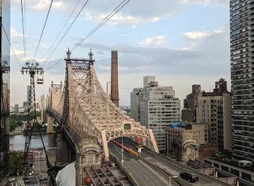 connecticut/stamford/attraction/roosevelt-island-tramway