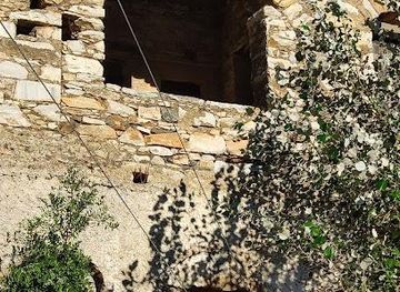 greece/mykonos/attraction/archaeological-museum-of-apeiranthos