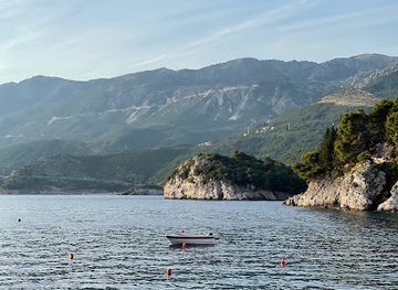 montenegro/moraca/attraction/ivano-vidoni-beach