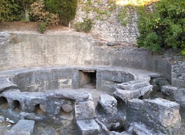 france/nimes/attraction/castellum-aquae