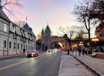 canada/quebec/attraction/esplanade-park