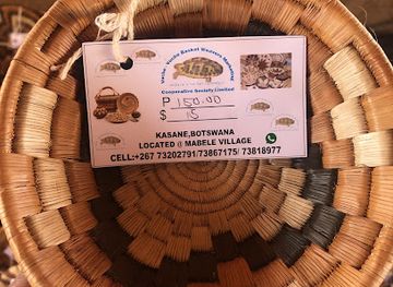 botswana/linyanti-wildlife-reserve/attraction/vuche-vuche-basket-weavers