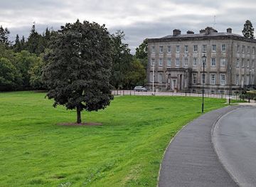 ireland/ulster-part-within-current-ireland/attraction/palace-stables