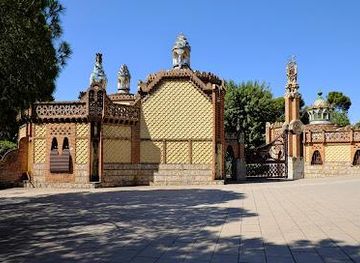 spain/barcelona/attraction/guell-pavilions