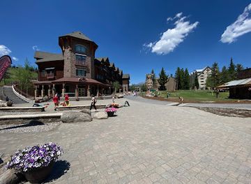 montana/big-sky/attraction/big-sky-resort-zipline-tours
